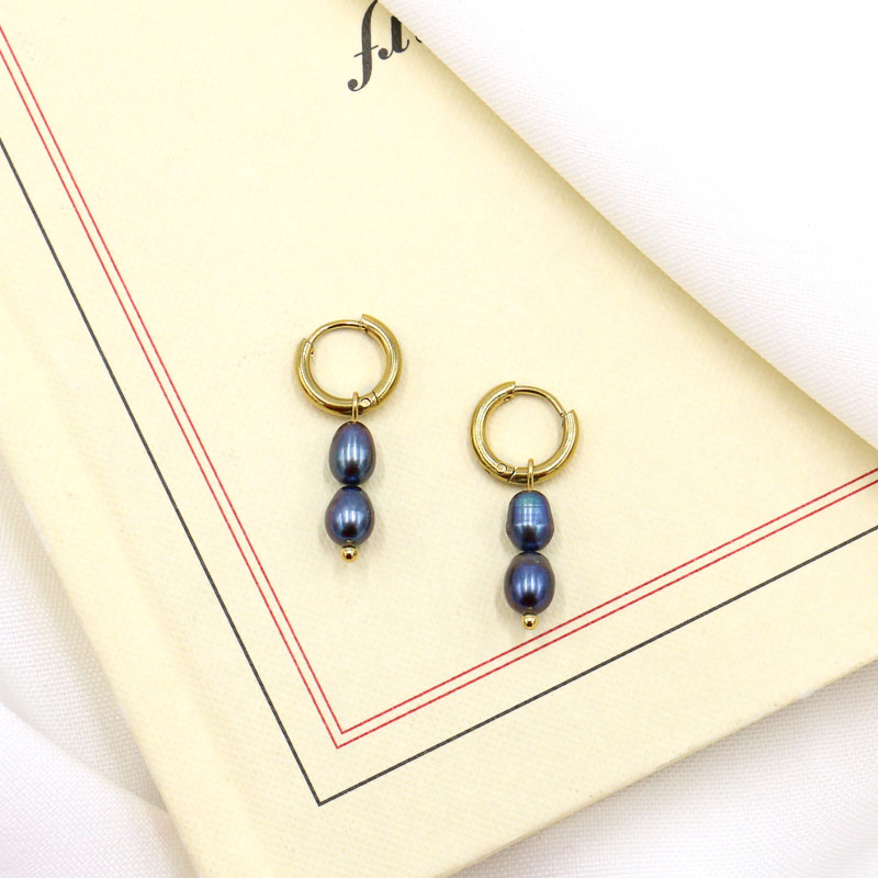 Boucles d'oreilles anneaux en acier et perles d'eau douce ELLINA -doré