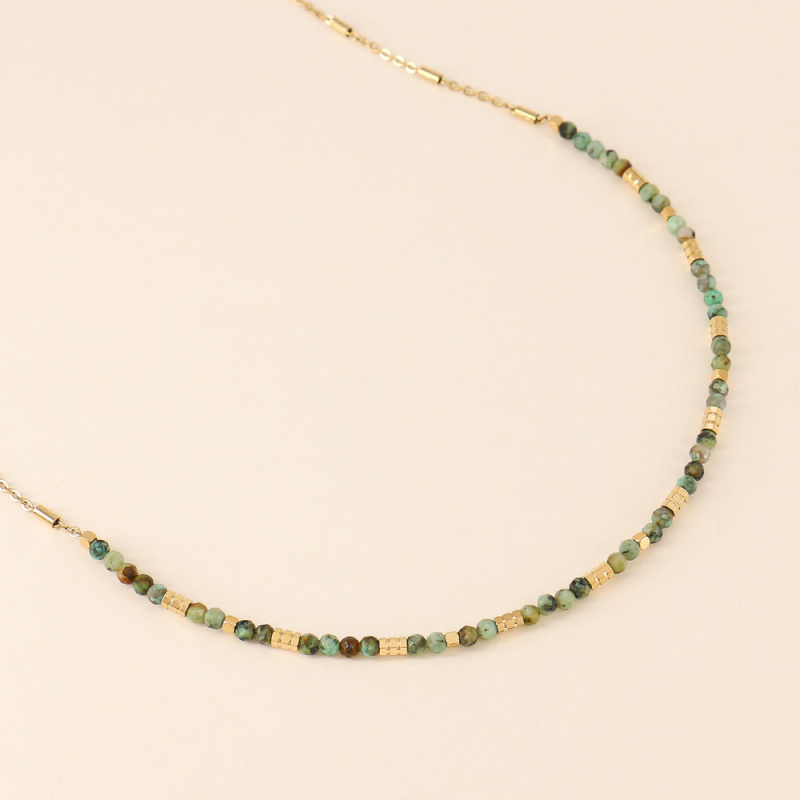 Collier en acier et pierres facettées véritables ELIONA vert foncé