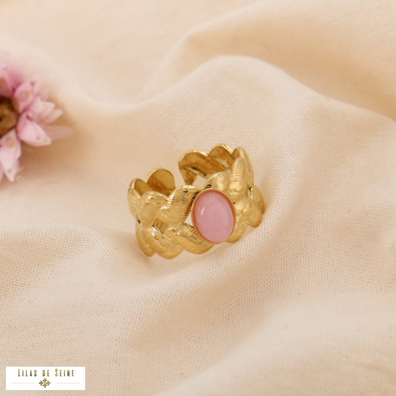 Bague dorée en acier inoxydable & cabochon naturel ROSALIE rose clair