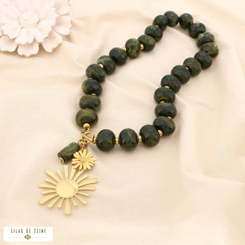 Collier fleur en acier inoxydable doré et perles de résine marbrée DINA vert kaki