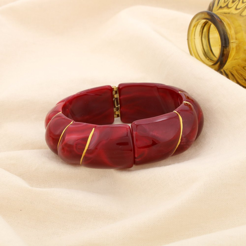 Bracelet manchette ouvrable en résine marbrée & acier inoxydable doré ELIA rouge bordeaux