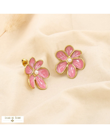 Boucles d’oreilles MARIE-LOU fleur émaillée en acier inoxydable – La touche florale chic à la parisienne 🌸✨ rose