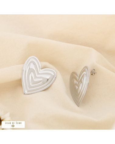 Boucles d’oreille CYRIELLE en acier inoxydable – Cœur graphique 💛✨ argenté